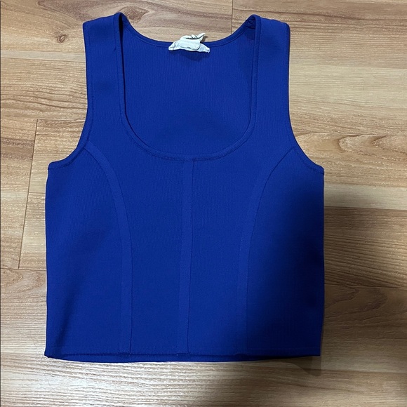 Women's Blue Sleeveless Top - Picture 2 of 4